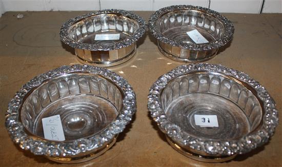 Set of 4 plated wine coasters